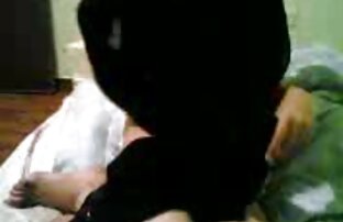 XXX Hermanastra flaca extrema seduce a una cogida anal mujeres cogiendo lesbianas por su hermanastro